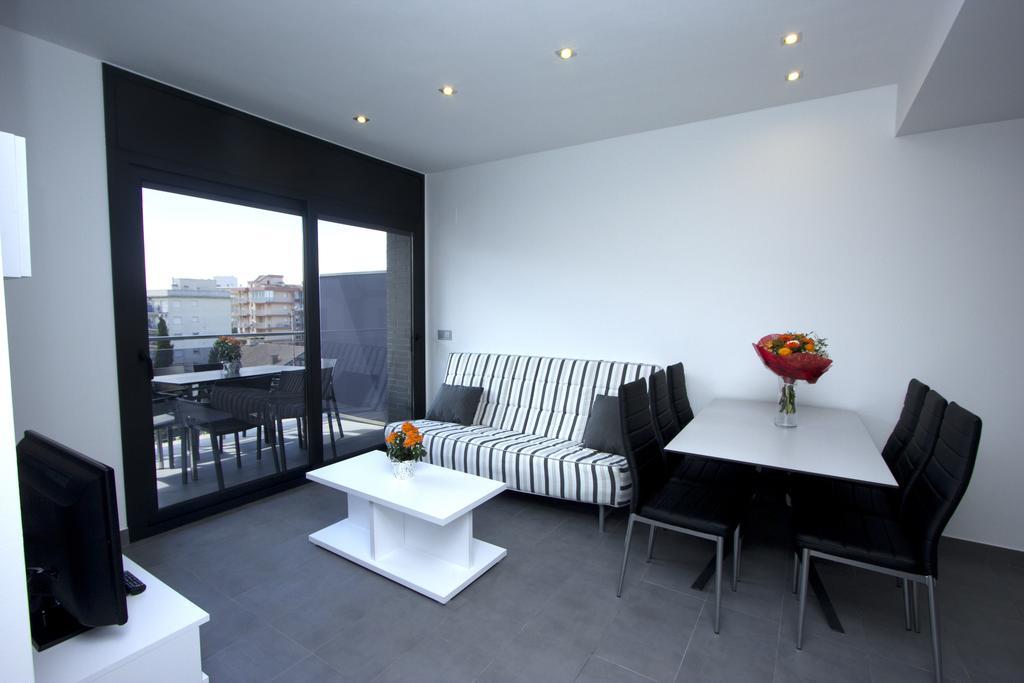 Inmosantos Apartaments Nuria Росас Номер фото