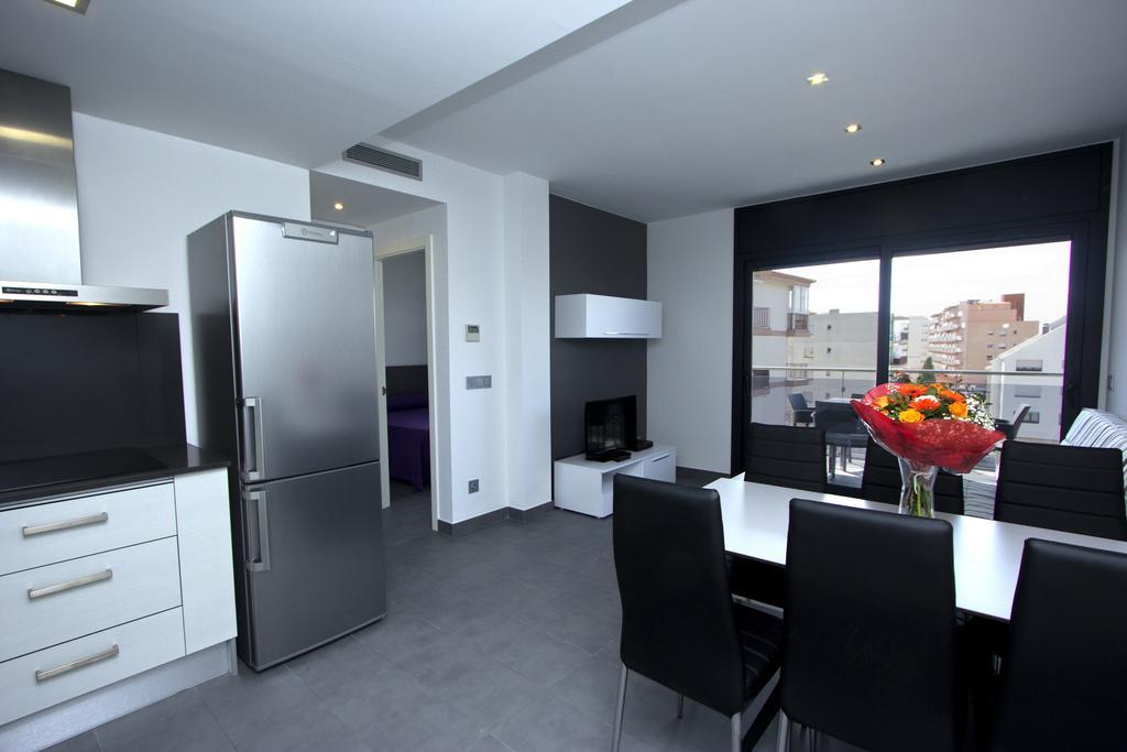 Inmosantos Apartaments Nuria Росас Номер фото